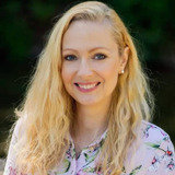 Petra Ben Messaoud — dívka v tramvaji