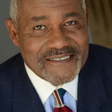 Том Госсом мл. — Detective Stern