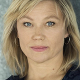 Sofie Stougaard — Lady of bakery