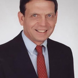 Beau Lotterman — Thompson (uncredited)