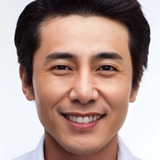 김한 — Man in Studio