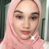 Emaleen Minhad — Siti