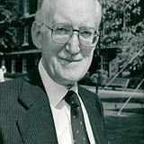 Brian Wilde — 1st Policeman (uncredited)