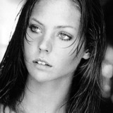 Carole André — Ena