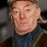 Jeremy Kemp — Sir Harald Alabaster