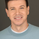 Уэйн Ригган — Wedding guest (uncredited)