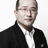 Ю Ён Со — P.E. Teacher