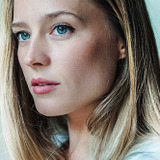 Vijessna Ferkic — Sophie