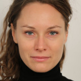 Diana Vladu — Roommate
