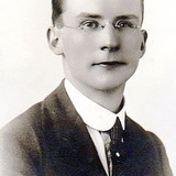 Herbert Evans — Wilk's Butler (uncredited)