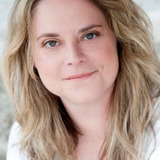 Cindy Jackson — Gordon's Cop #4 (uncredited)