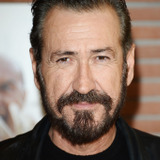 Marco Giallini — Massimo Corona