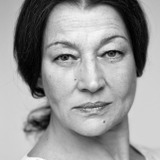 Имола Гаспар — Laundress