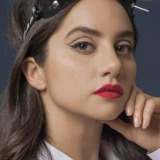 Gimena Gómez — Estela