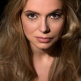 Marie Paquim — Extra (uncredited)