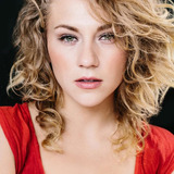 Катрина Каннингэм — Gail