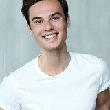 Tom Gronau — Jakob Neubach