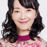 Ацуко Танака — Mary Sera (voice)