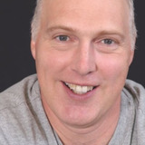 Robert Sliger — Oncologist