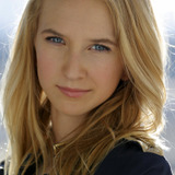 Elle Peterson — Karen Aimes
