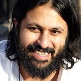 Викрам Ганди — Vikram Gandhi
