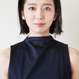 石山蓮華 — Emily (voice)