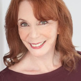 Роз МакГенри — Red Vine Lady #1 (uncredited)