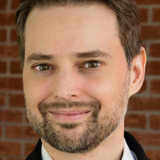 Гай Бьюзик — Richard (uncredited)