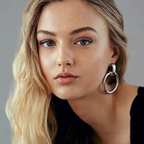 Lilly Krug — Passenger