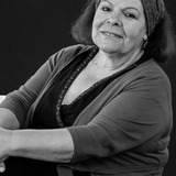 Adelaide Teixeira — Tia