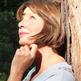 Desiree Goyette — Vocals by (voice)