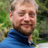 Майк Стерн — Uruk-hai (uncredited)