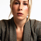 Maja Kin — Young Mrs Brunnlund (uncredited)