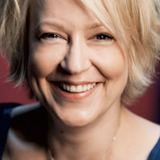 Floriane Daniel — Renate Brenner