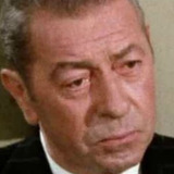 Pierre Collet — Agent qui arrête le commissaire Juve