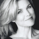 Камилла Мур — Tina