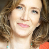 Mary Manofsky — LouAnne (segment lunch ladies)