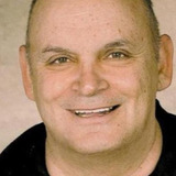 Monty Bane — Salesman (uncredited)