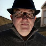 Nigel Bach — Tom Riley