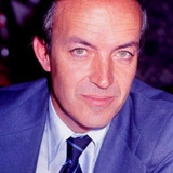 Ángel del Pozo — Manuel Iruña