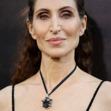 Бонни Ааронс — Demon Nun (uncredited)