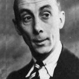 Kenneth Kove — Gentleman at Reception (uncredited)