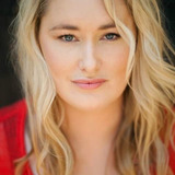 Luci Hare
