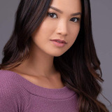 Taiana Tully — Young Mom