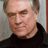 Denis Arndt — Lieutenant Walker