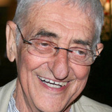 György Kézdy — Virág's Detective