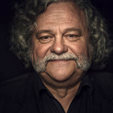 Мечислав Громбка — Chronicle Narrator (voice)