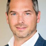 Buddy Quaid — Gas Station Attendant