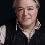 Frédéric Norbert — Valet (uncredited)