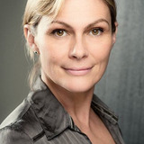 Rachel Fielding — Mary Phillips